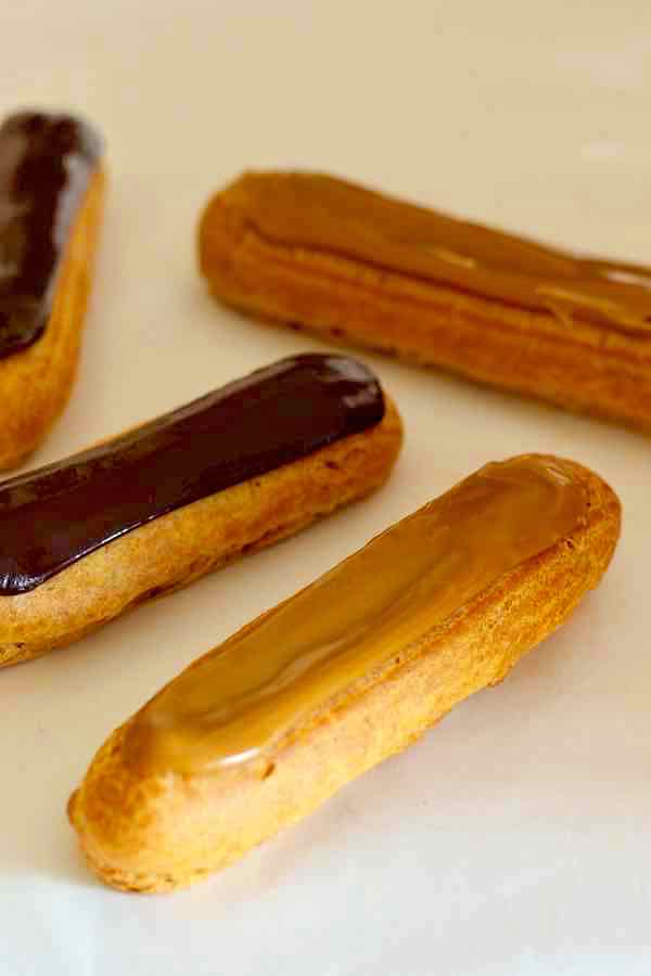 Eclair de cafe